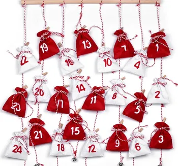 Vánoční dekorace Závěsný adventní kalendář červený/bílý