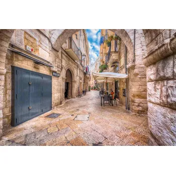 Fototapeta DIMEX | Vliesová fototapeta Ulička v Bari MS-5-0683 | 375 x 250 cm| modrá, hnědá, šedá + Vliesová fototapeta na stěnu DIMEX Ulička v Bari MS50683 v rozměru 375 x 250 cm + lepidlo zdarma
