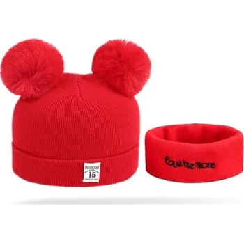 Čepice Zimní čepička s nákrčníkem s bambulkami Barvy: červená