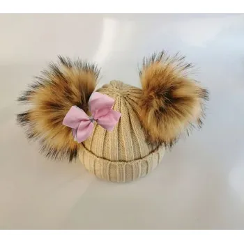 Zimní pletená čepice s odepínacími bambulkami Barevná varianta: Hnědé bambulky, Barva: Béžová