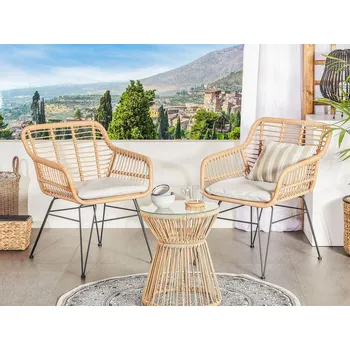 Zahradní sestava Sada bistro Hnědé umělé ratanové černé ocelové vlásenky 2 židle se šedými polštáři Skleněná stolní deska Moderní 2místná venkovní sada Beliani