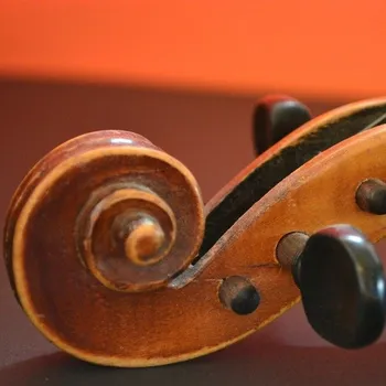 Sólo pro housle: Miroslav Vilímec hraje Jana Kubelíka