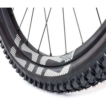 Plášť na kolo MTB plášť E*THIRTEEN plášť TRS Race | 27.5" | 2.35 | 72tpi | Dual Ply Apex Aramid Reinforced | Dual Compou