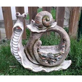 Obal na květináč Obal šnek s mechem