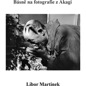 Kniha Básně na fotografie z Akagi Ekniha