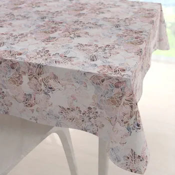 ubrus Dekorační čtvercový ubrus Rongo RGP-501 Růžovo-fialkové květy na bílém 40x40 cm