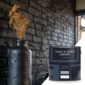 barva na zeď Paint & Paper Library Barva na cihly na zeď - Matná vysoce omyvatelná a odolná - 2,5L - Architects' Eggshell Odstíny: GRENACHE (372)