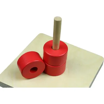 Hračka pro nejmenší Moyo Montessori Kroužky na kolíku