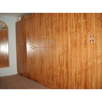 Šatní skříň Vestavné skříně na míru