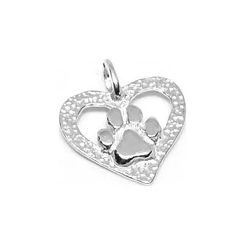 Přívěsek Stříbrný přívěsek srdce s tlapkou - DN174 (Stříbrná tlapka v srdíčku)