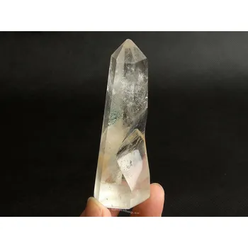 Přírodní kámen Křišťál broušená špice s inkluzí (59g)