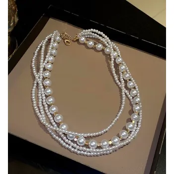 Náhrdelník B-TOP Perlový vícevrstvý choker náhrdelník Daisy