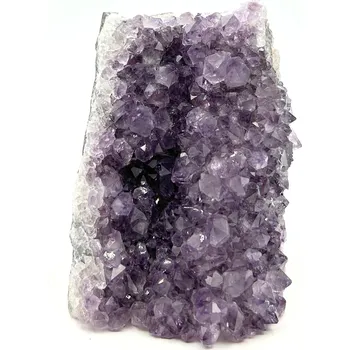 Drahý kámen Magieprirody.cz Ametyst drúza 0.650 kg #1665