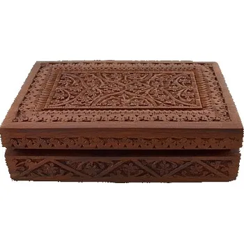 Dřevěná velká krabice na karty, řezba