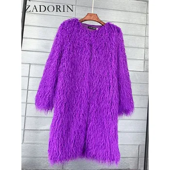 Dámský kabát Dlouhý chlupatý kožich s kulatým výstřihem Barva: Fialová, Velikost: L