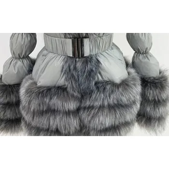 Dámská parka Prošívaná zimní bunda péřovka s kožešínou Barva: Šedá, Velikost: S