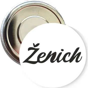 ON-DESIGN Placka s motivem Ženich 32 mm Barva: bílá, Barva potisku: černá, Typ buttonu: magnet