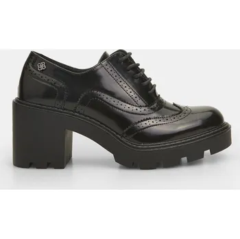 Dámské lodičky Baťa red label lakované dámské polobotky na vyšší podpatku černé, vel. 40