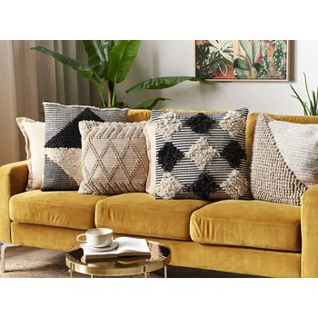 Polštář Sada 2 dekorativních polštářů béžové a černé bavlna 50 x 50 cm geometrický vzor ručně dělaný snímatelný potah s výplní Beliani