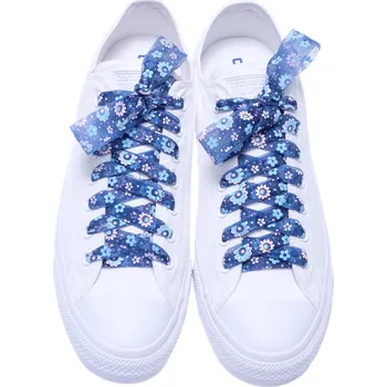 Tkaničky do bot Mašličkové tkaničky z organzy - květinová modrá Délka: 120