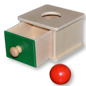 Dřevěná hračka Moyo Montessori Box na vkládání míčku zelený/přírodní