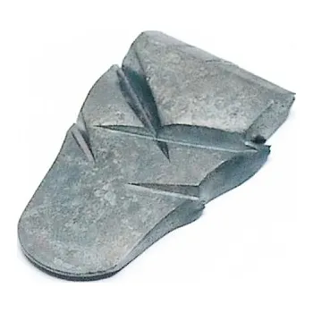 Sekera Klínek kovaný široký cca 25x40mm (odběr bal. 10ks)