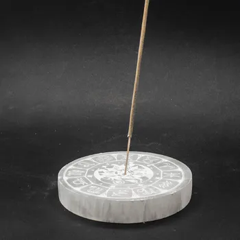 Aroma lampa Milujeme Kameny Astrologie - selenit bílý - stojánek na vonné tyčinky 326097