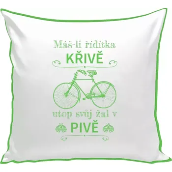 Polštář Polštář barevný 32x32 cm Máš-li řídítka křivě, utop svůj žal v pivě