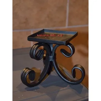 Svícen Kovový svícen Tripod 5