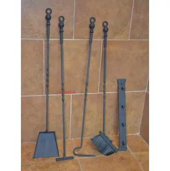 Krbové nářadí Kované, kovové krbové nářadí na zeď Tom