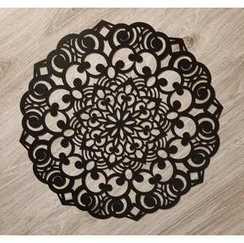 Mandala přořezávaná