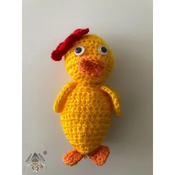 Figurka Dubový skřítek Káčátko s kytičkou ručně háčkované