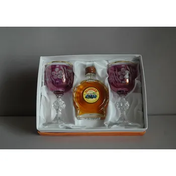 Dárkový potravinový koš Slivovice budík -) dárkový set a fialové skleničky