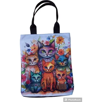 Krásná designová taška, barevné kočky na bílém