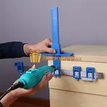 Nastavitelná šablona na vrtání