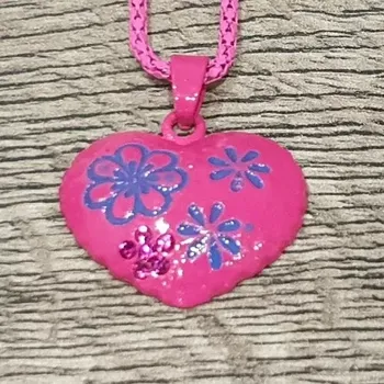 Řetízek Dětský růžový řetízek s kamínky - srdce