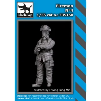 Plastikový model Blackdog 1/35 Fireman No.4 (1 fig.)