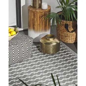 Koberec Venkovní Koberec Šedý Syntetický Materiál Obdélníkový 120 x 180 cm Geometrický Vlnitý Vzor Balkonové doplňky Beliani