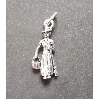 Přívěsek Dáma s košíkem - přívěsek ze stříbra