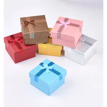 Dárková krabička Dárková krabička ke šperku