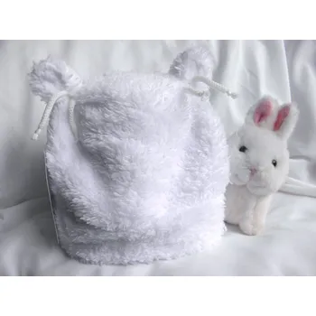 Kojenecké oblečení AMÁLKA Chlupatá, kojenecká čepička, bílá Velikost: 62-68