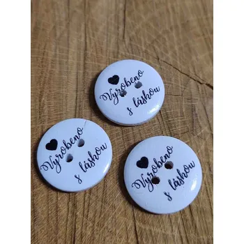 Knoflík Dřevěný dekorační knoflík Vyrobeno s láskou