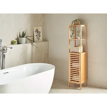 Koupelnový nábytek Koupelnová skříňka ze světle hnědého bambusu s policemi a dvířky minimalistická Beliani