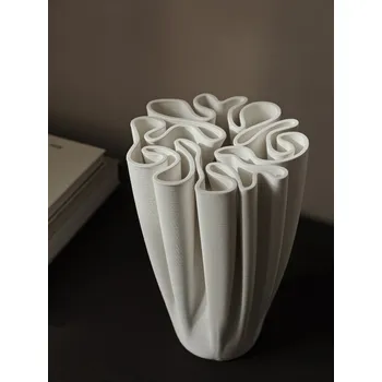 Váza ferm LIVING fermLIVING Váza Dedali fermLIVING Dedali Vase Off White