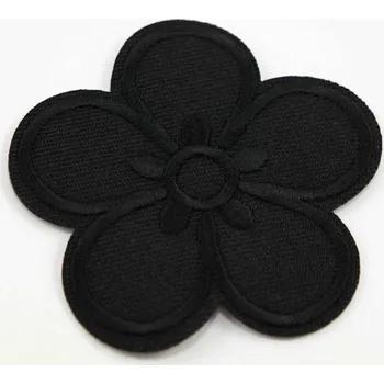 Nažehlovací záplata - kytička - 6 cm - černá