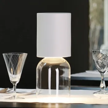 Venkovní osvětlení Luceplan Nui Mini stolní lampa s baterií IP54 bílá bílý, čirý LED celkem 6 W - Doprava zdarma