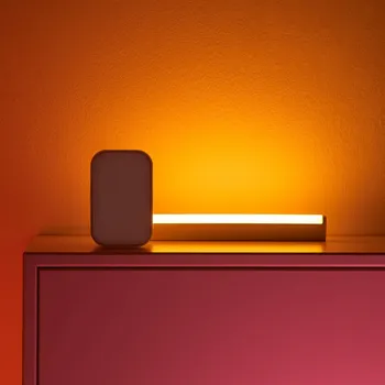 Lampička Stolní lampa WiZ LED Light Bar, jedno balení - Délka kabelu 150 cm bílá LED 5,5 W celkem - Doprava zdarma