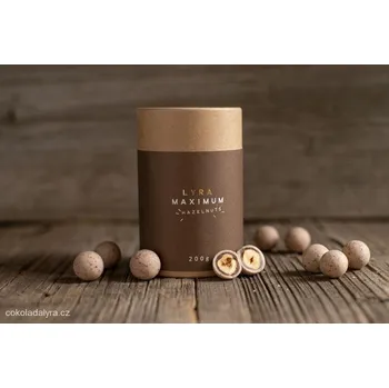 Čokoláda Lyra MAXIMUM HAZELNUTS Lískové ořechy v nugátu a bílé čokoládě s lyofilizovanými višněmi 200 g