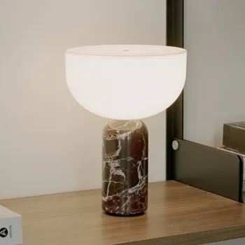 Lampička New Works Kizu dobíjecí stolní lampa Rosso Levanto - délka USB kabelu 200 cm tmavě červená, bílá 1 x 2,5 W LED - Doprava zdarma