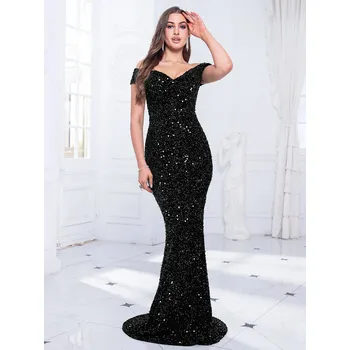 Dámské šaty Třpytivé dlouhé šaty se spadlými rameny Barva: Černá, Velikost: M